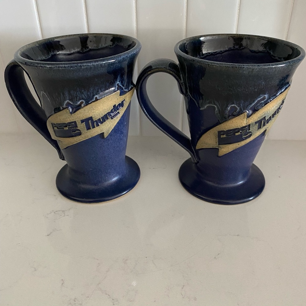 Pottery ‘Pepsi Thunder Run’ Mug Set (2)